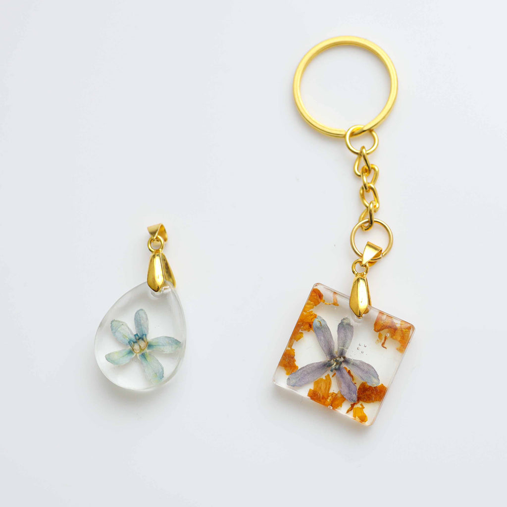 Pendant & Keychain set